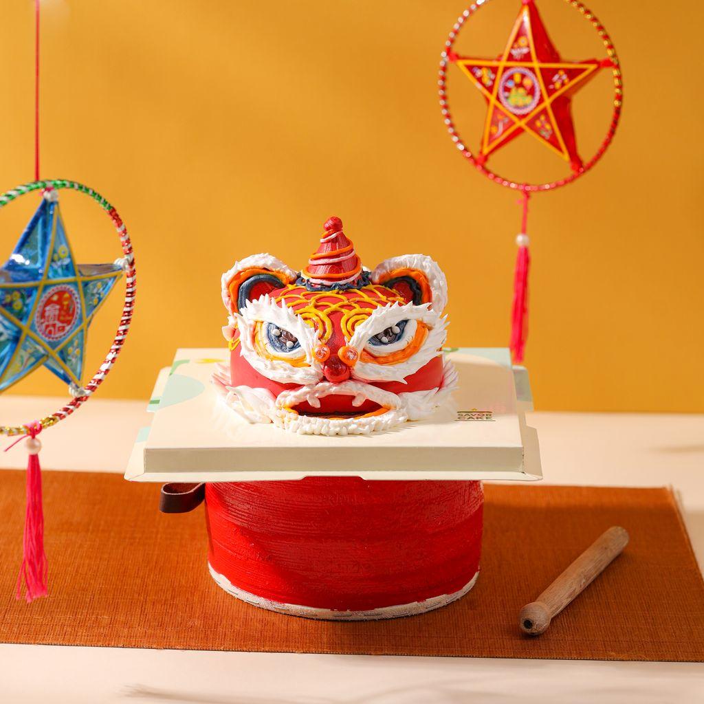 SCake banh-kem-dau-lan-mau-do-0