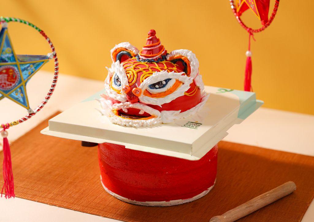 SCake banh-kem-dau-lan-mau-do-1
