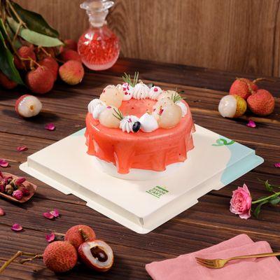 SCake banh-kem-vai-thach-trang-guong-hoa-hong