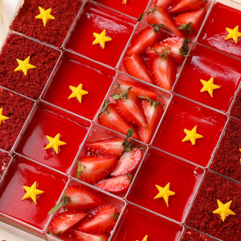 SCake set-banh-co-do-sao-vang-zoom