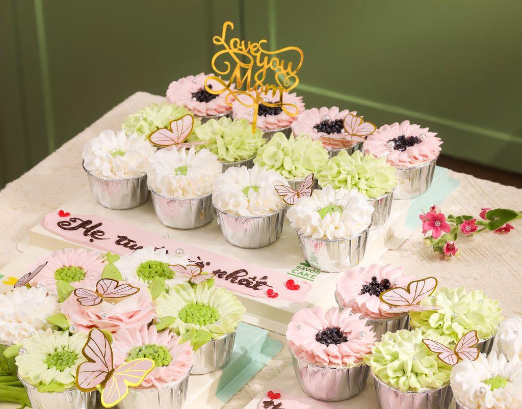 SCake set-cupcake-flora-garden-2