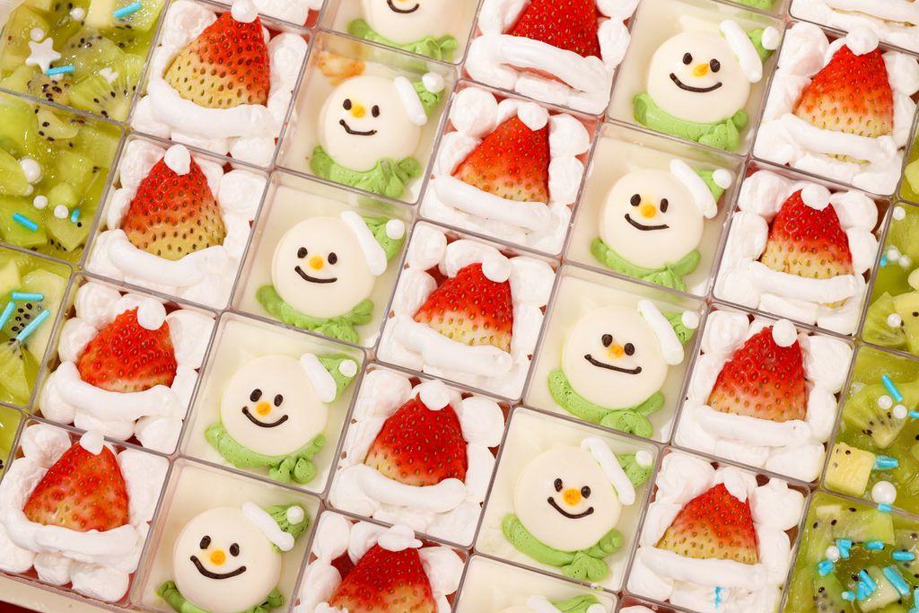 SCake set-mousse-coc-giang-sinh-2025-1