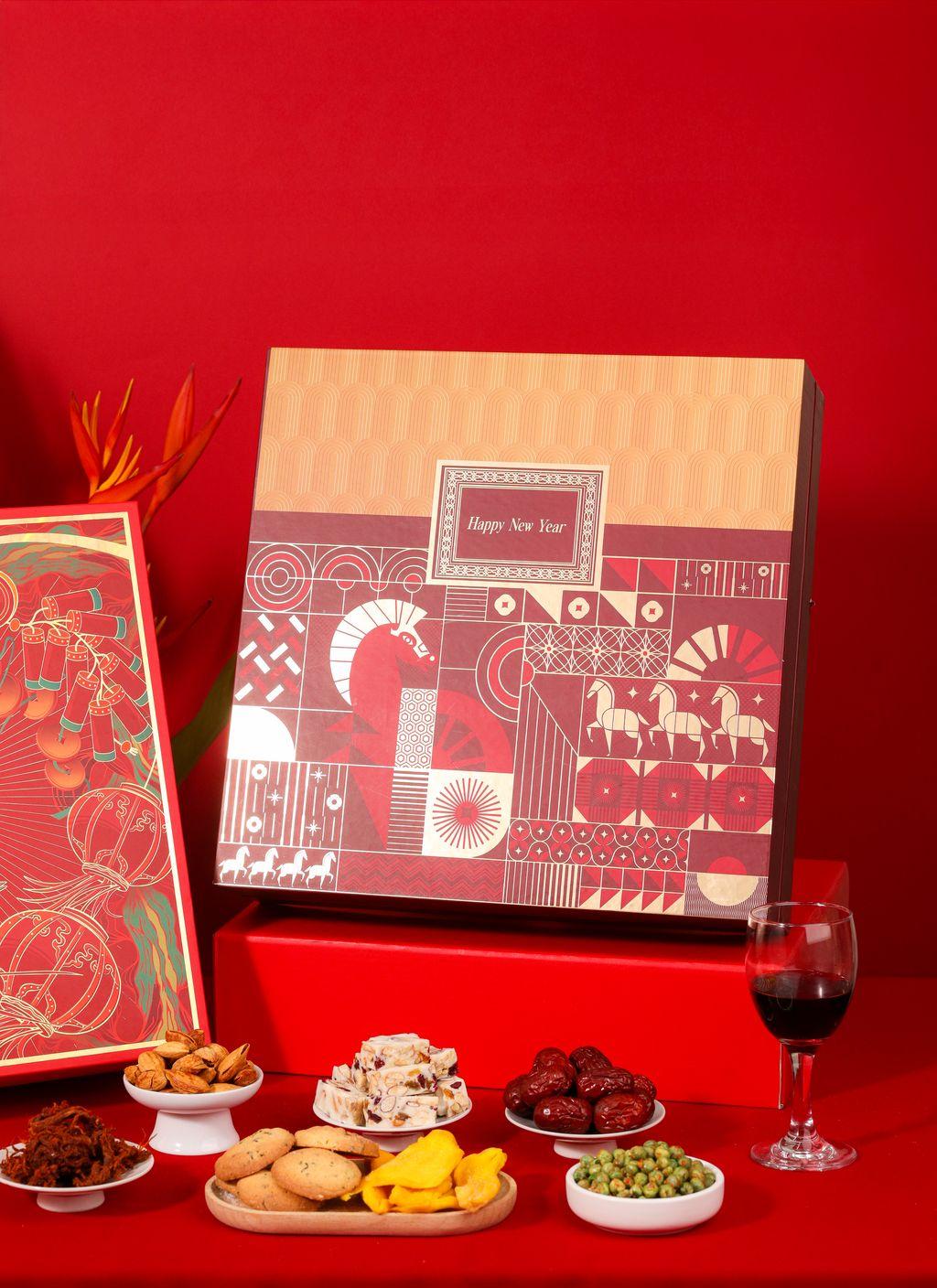 SCake set-qua-tet-hong-ma-2025-set01-doc