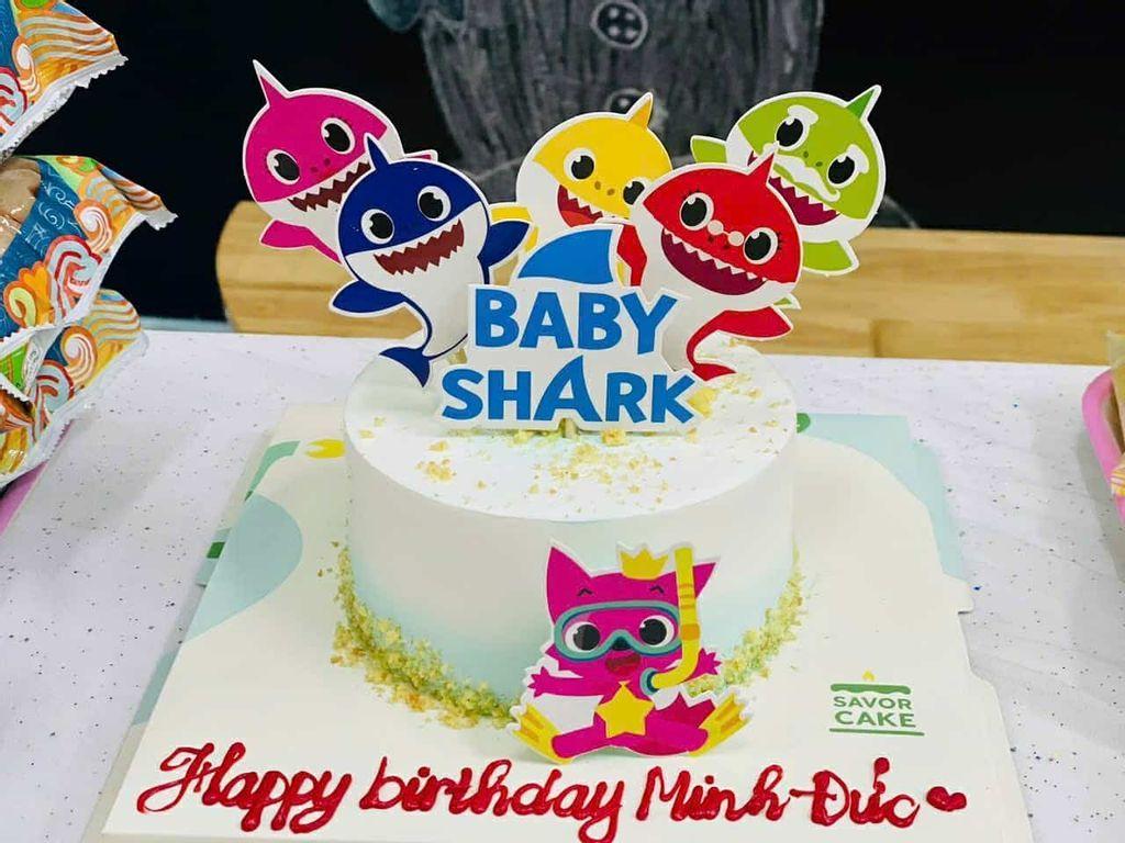 Ảnh feedback đơn 1576008 - Bánh kem Baby Shark size mini - 13x6cm