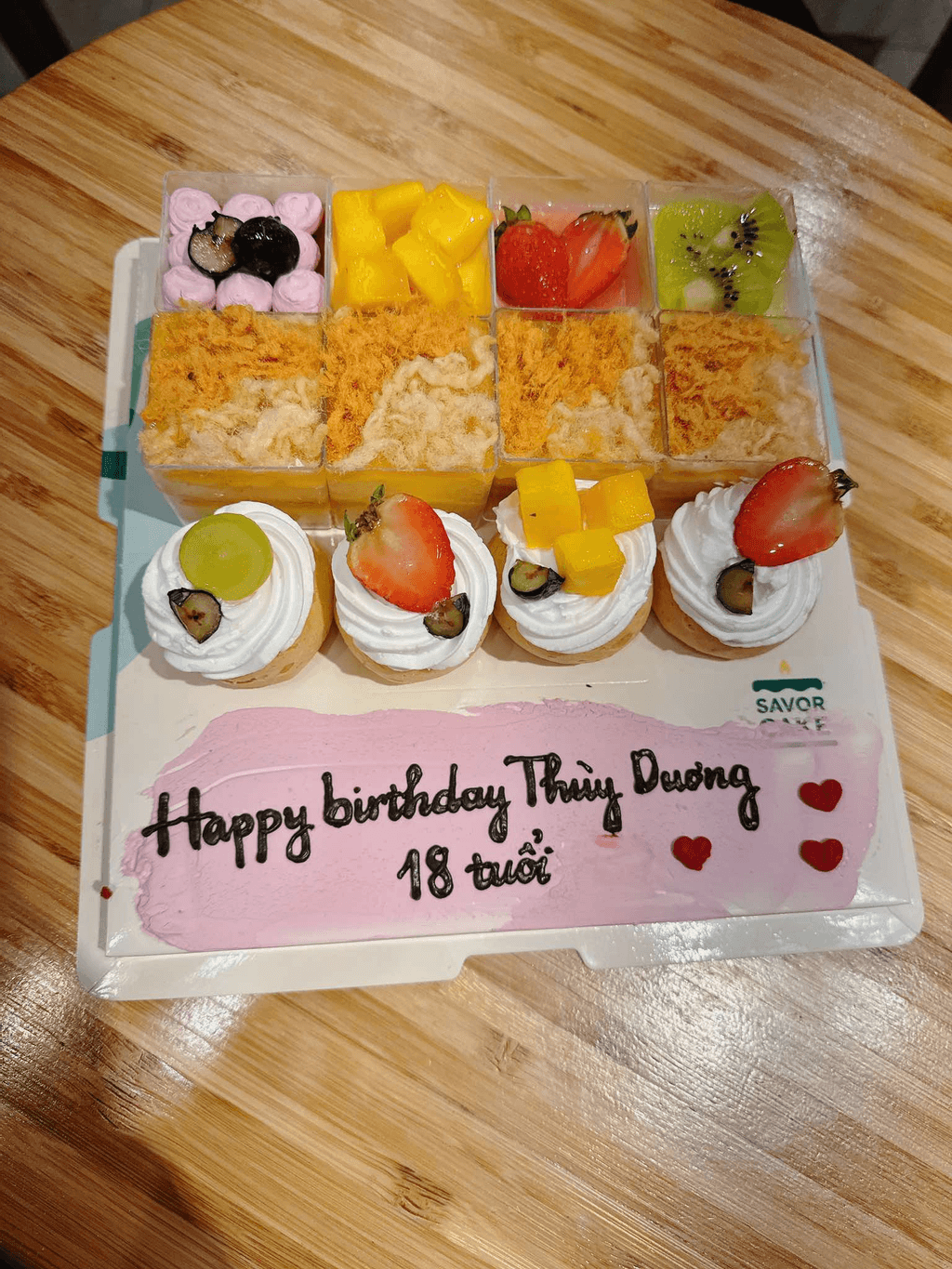 Ảnh feedback đơn 1573812 - Set mix mousse sữa chua hoa quả - bông lan trứng muối - su kem (size nhỏ)