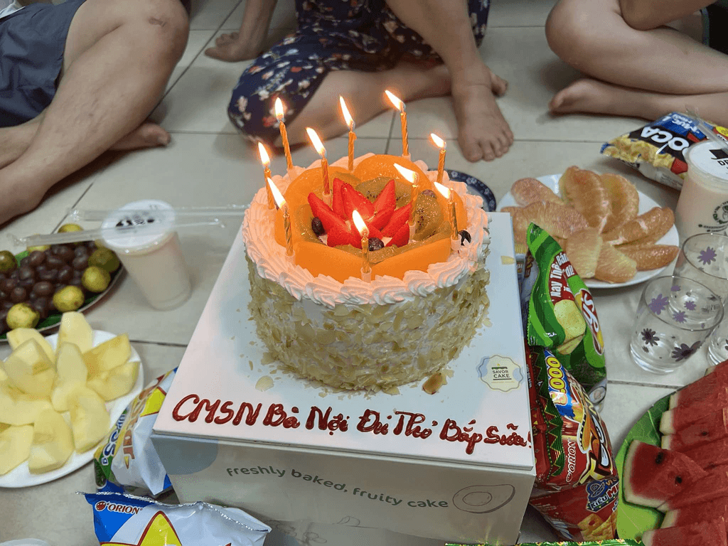 Ảnh feedback đơn 1521700 - Bánh kem Superfruit Delight Size nhỏ 17x7,5cm (Không còn trên web work)