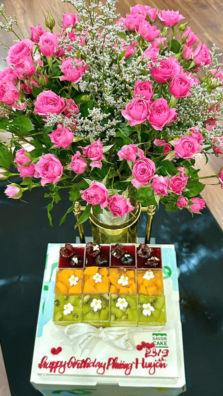 Ảnh feedback Set Classy Fruit Harmony (mousse cherry - mousse chanh leo xoài - mousse kiwi) set 12 (size nhỏ)