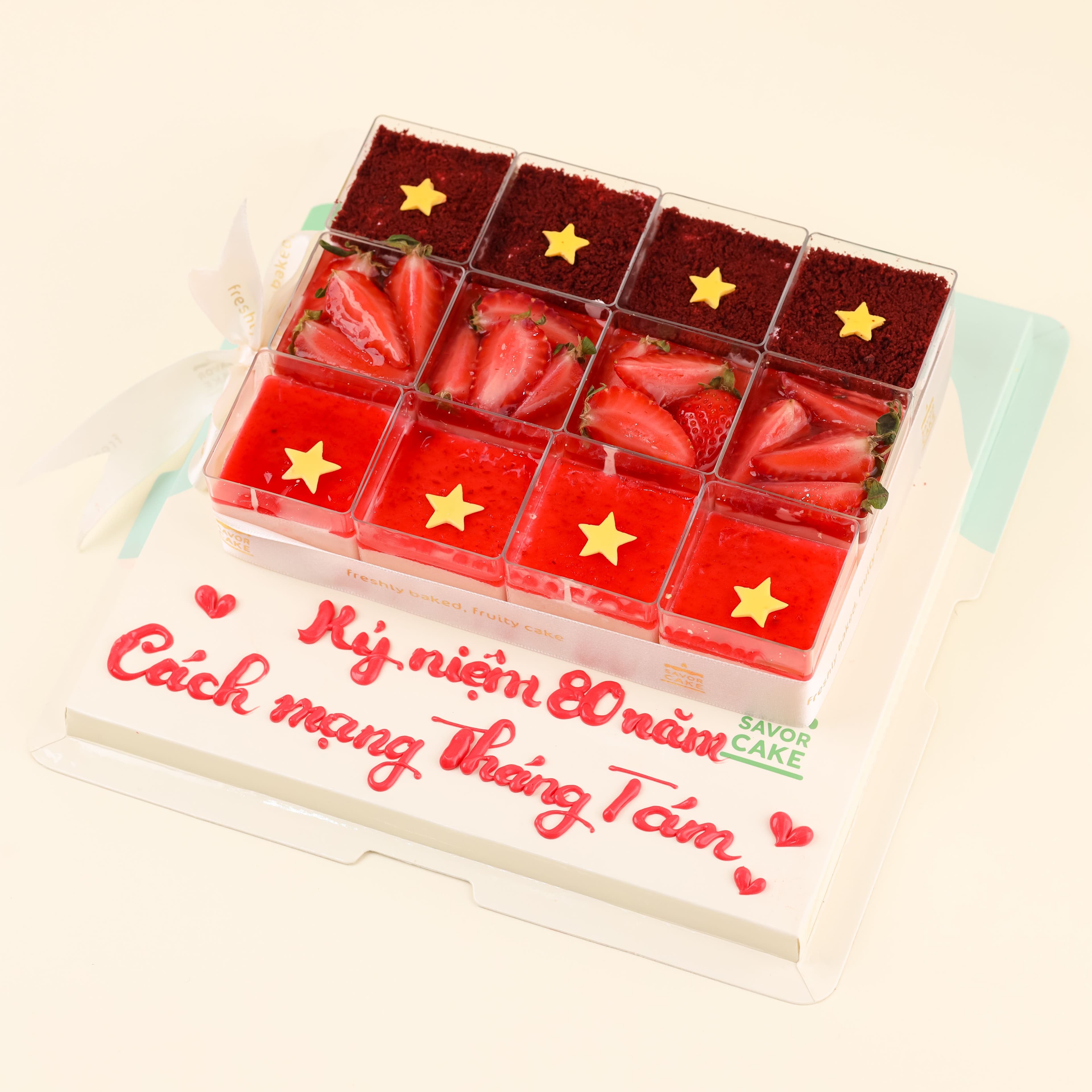SCake set-banh-coc-co-do-sao-vang-red-velvet-mousse-dau-mousse-cherry-set12